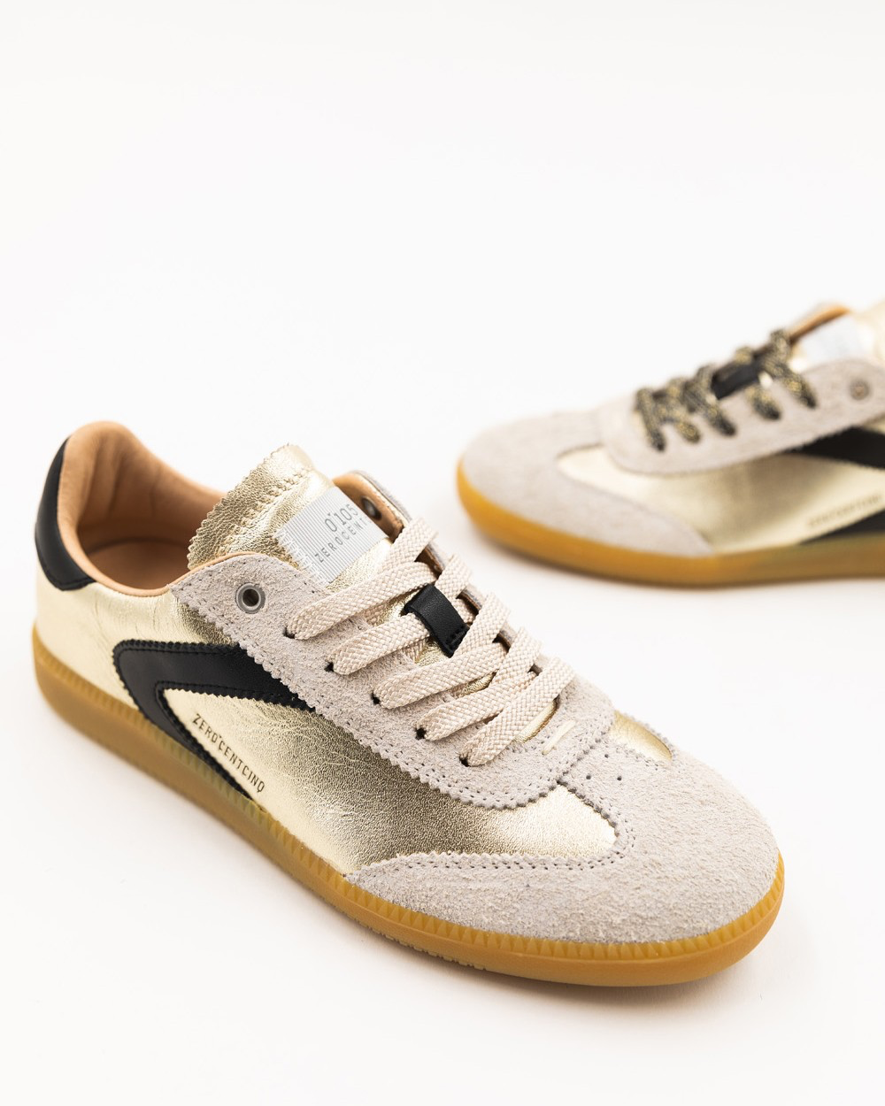 0-105 Nova Gold & Black