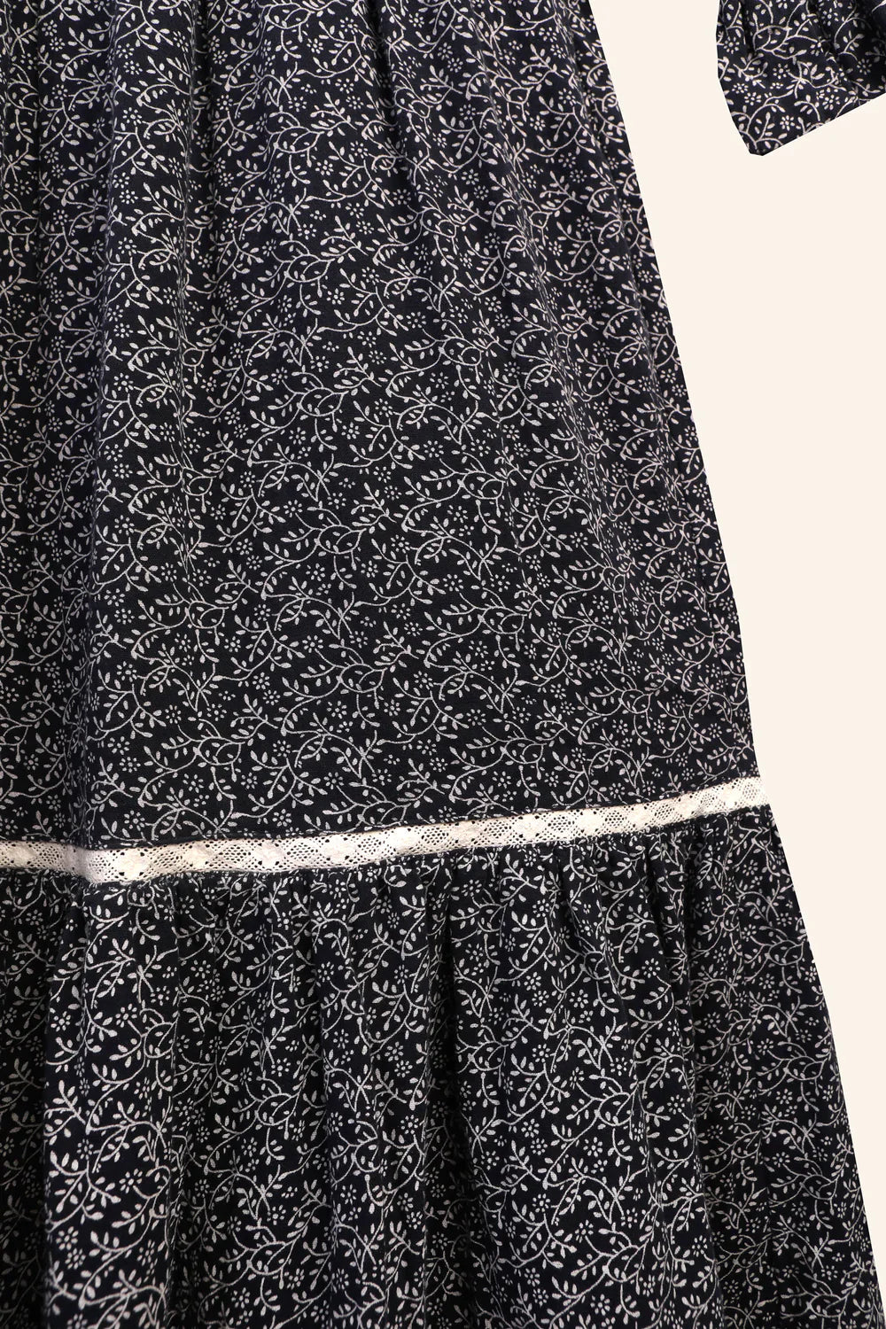 Meadows Amaryllis Dress