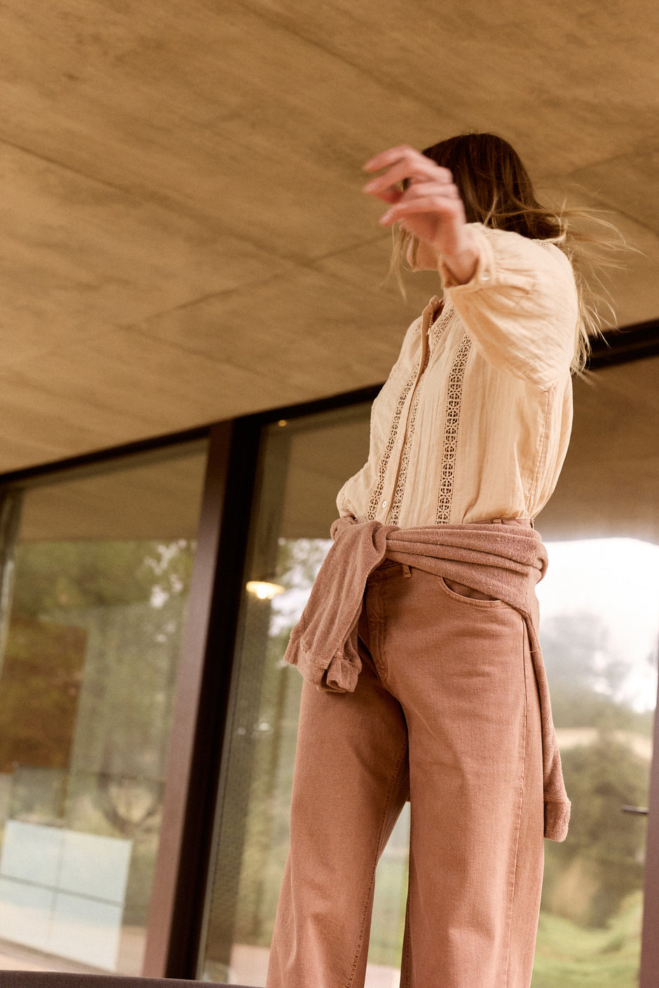 Indi & Cold Remi Double- Gauze Lace Shirt