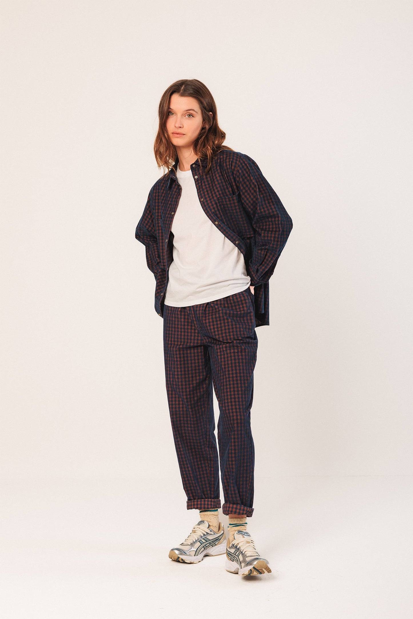 Indi & Cold Checked Navy Trousers