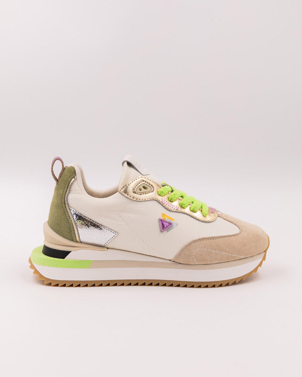0-105 Lennox Blooming Trainers
